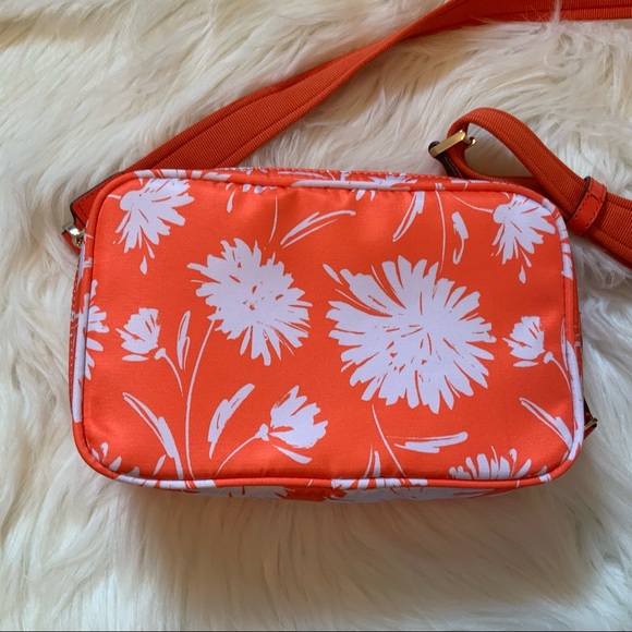 Kate Spade Jae Blossom Small Camera Bag - NWT - Picture 15 of 16